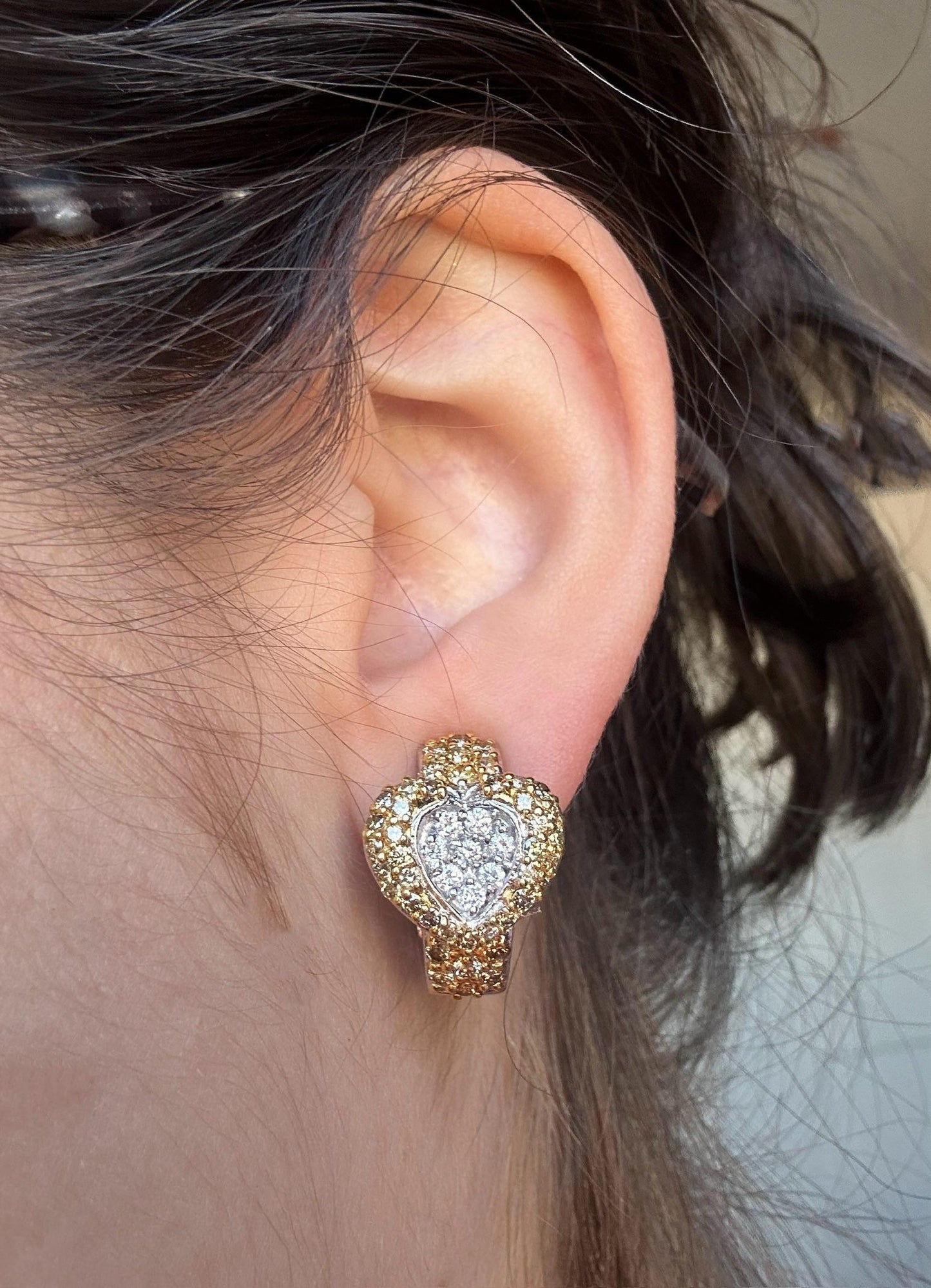 18k White and Yellow Diamond Heart Earrings