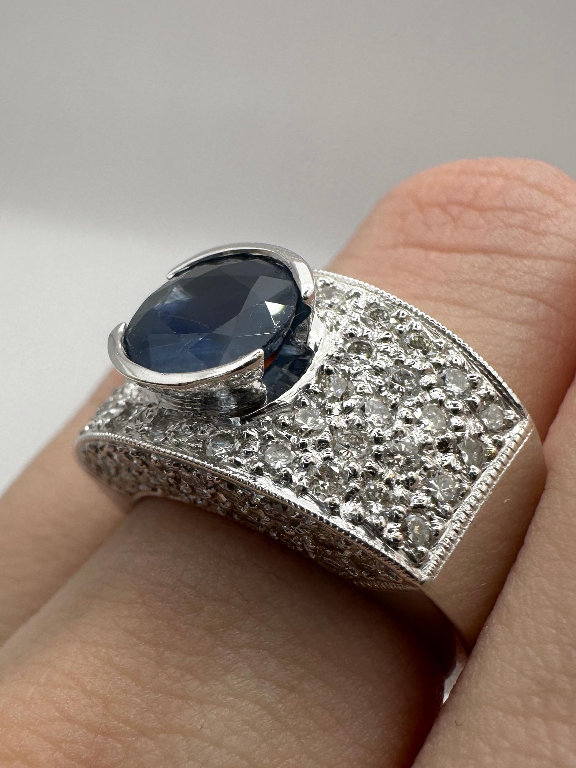 18k Diamond and Sapphire Ring